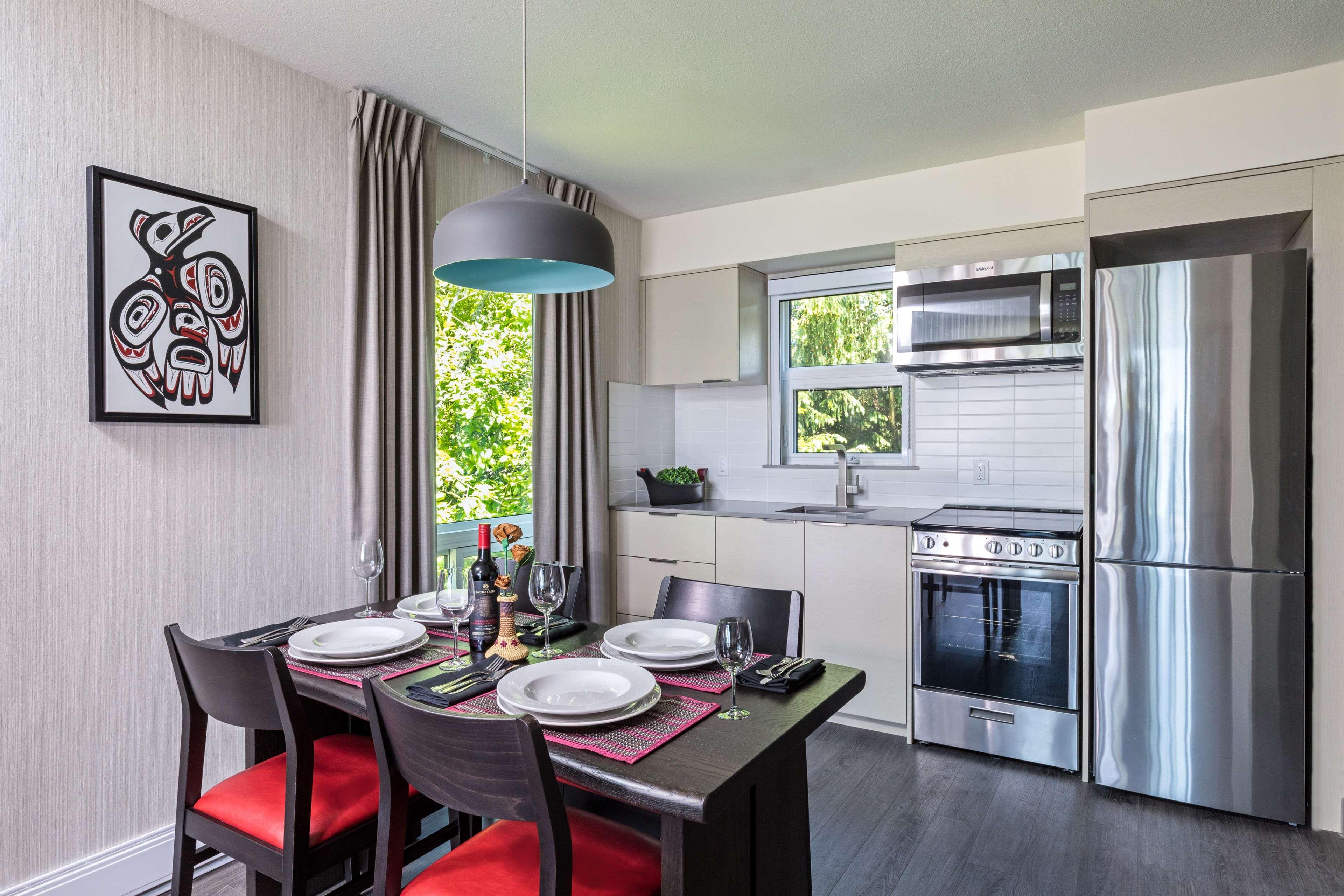 Best Western Plus Tin Wis Resort Tofino Exteriör bild