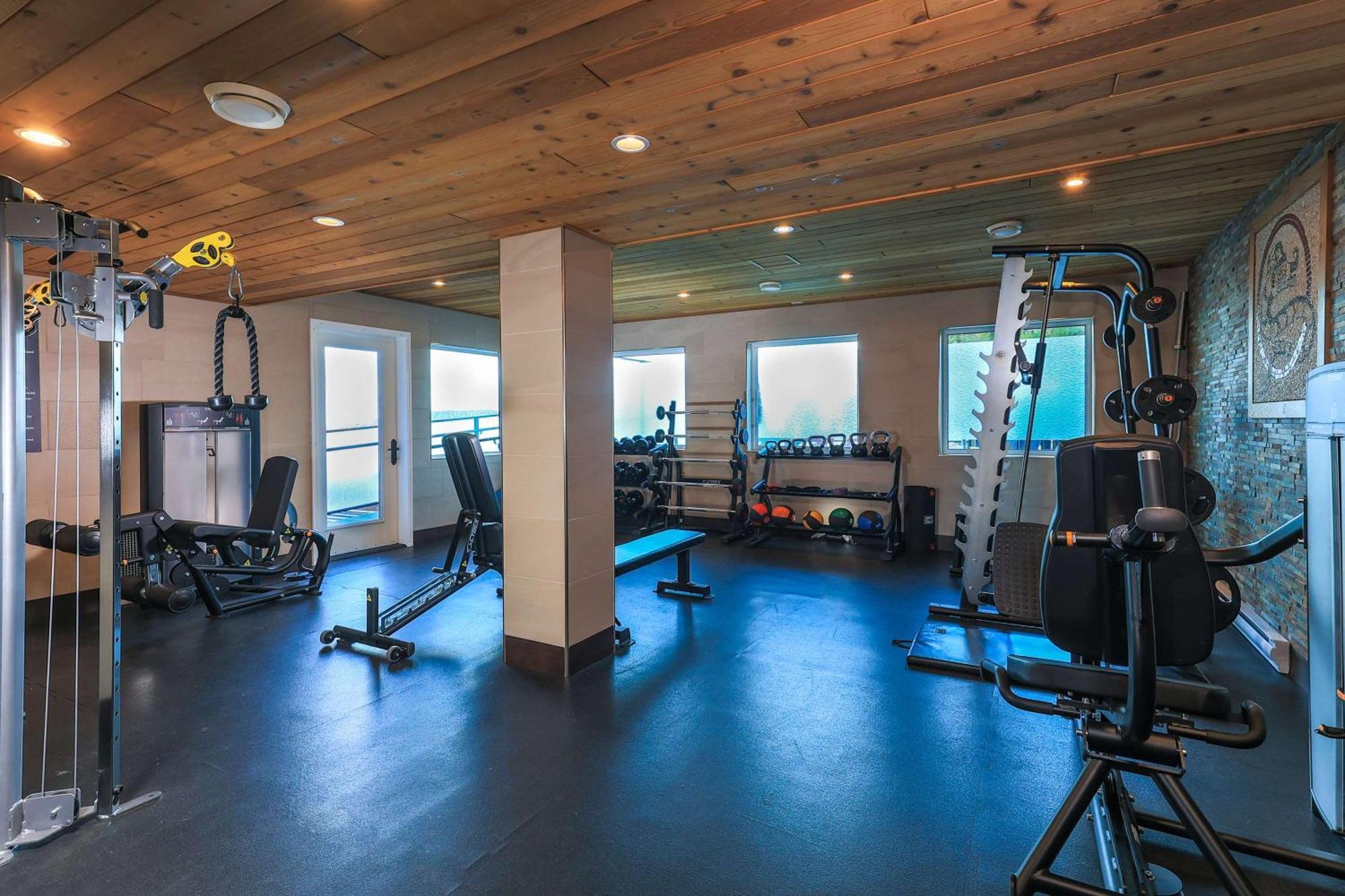 Best Western Plus Tin Wis Resort Tofino Exteriör bild